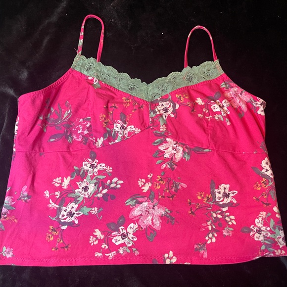 Closet clean out - Picture 1 of 1